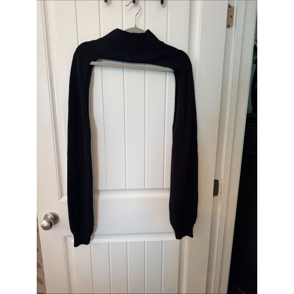 Black Cropped Sleeve Bolero Shrug - Picture 2 of 2